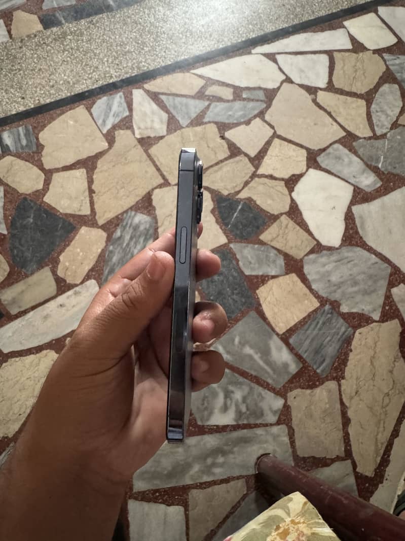 Apple iPhone 13 Pro 5
