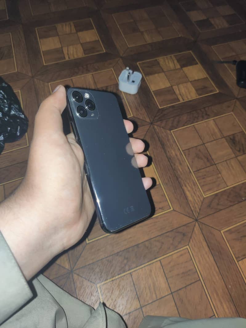 Apple iPhone 11 Pro 0