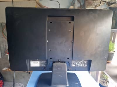 hp 23.3 inch led for sale in Good condition