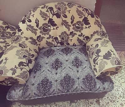 4 and 5 seater sofa set