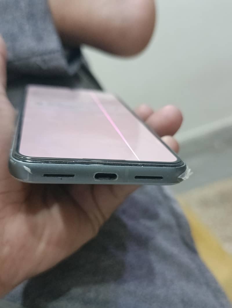 Google Pixel 8 3
