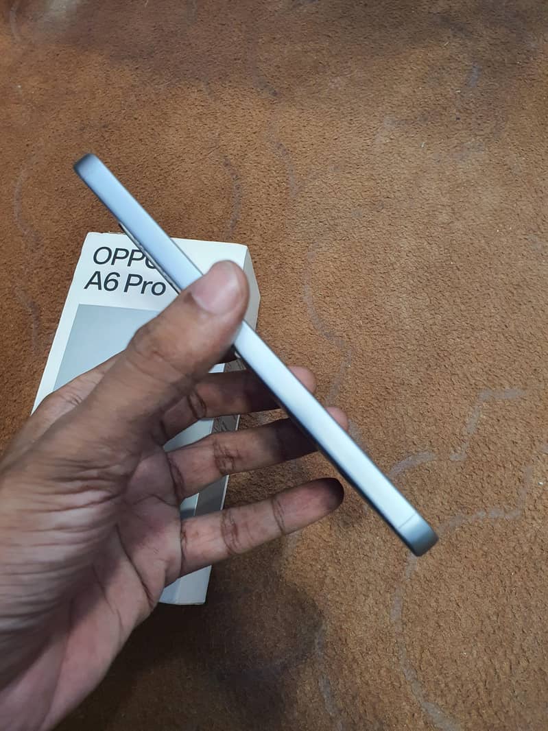 Oppo A6 Pro 2