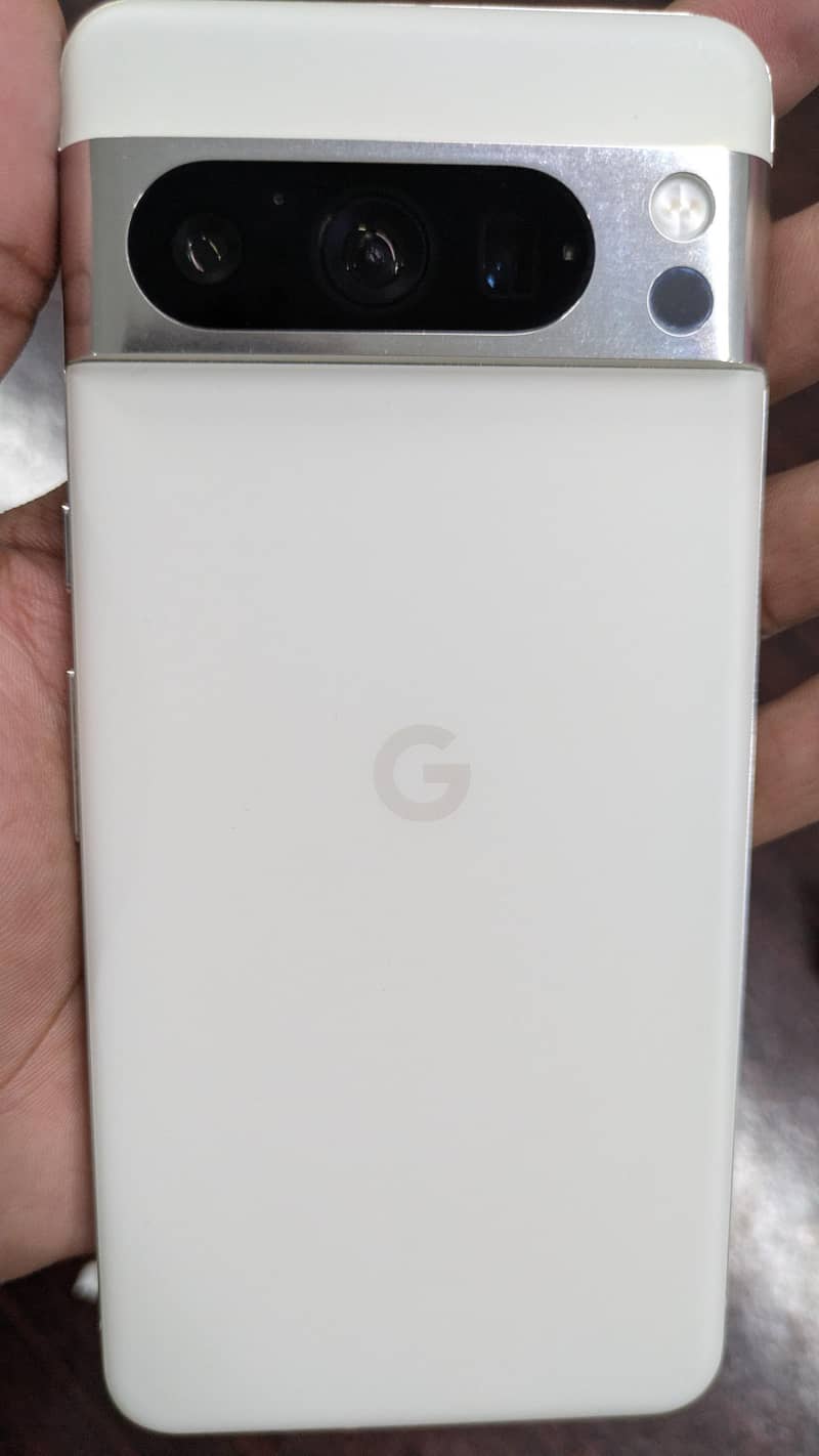 Google Pixel 8 Pro 7