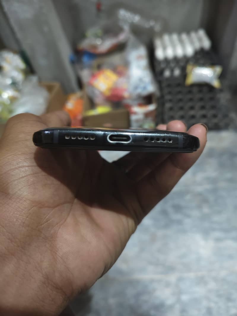 One Plus 6T 1