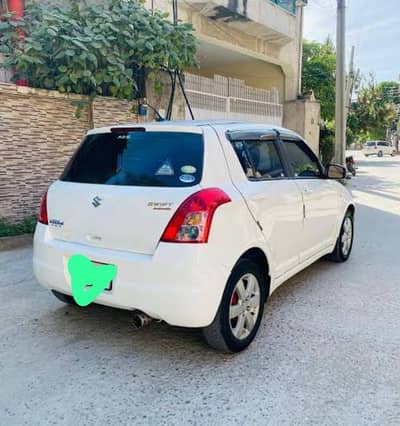 Suzuki Swift 2012
