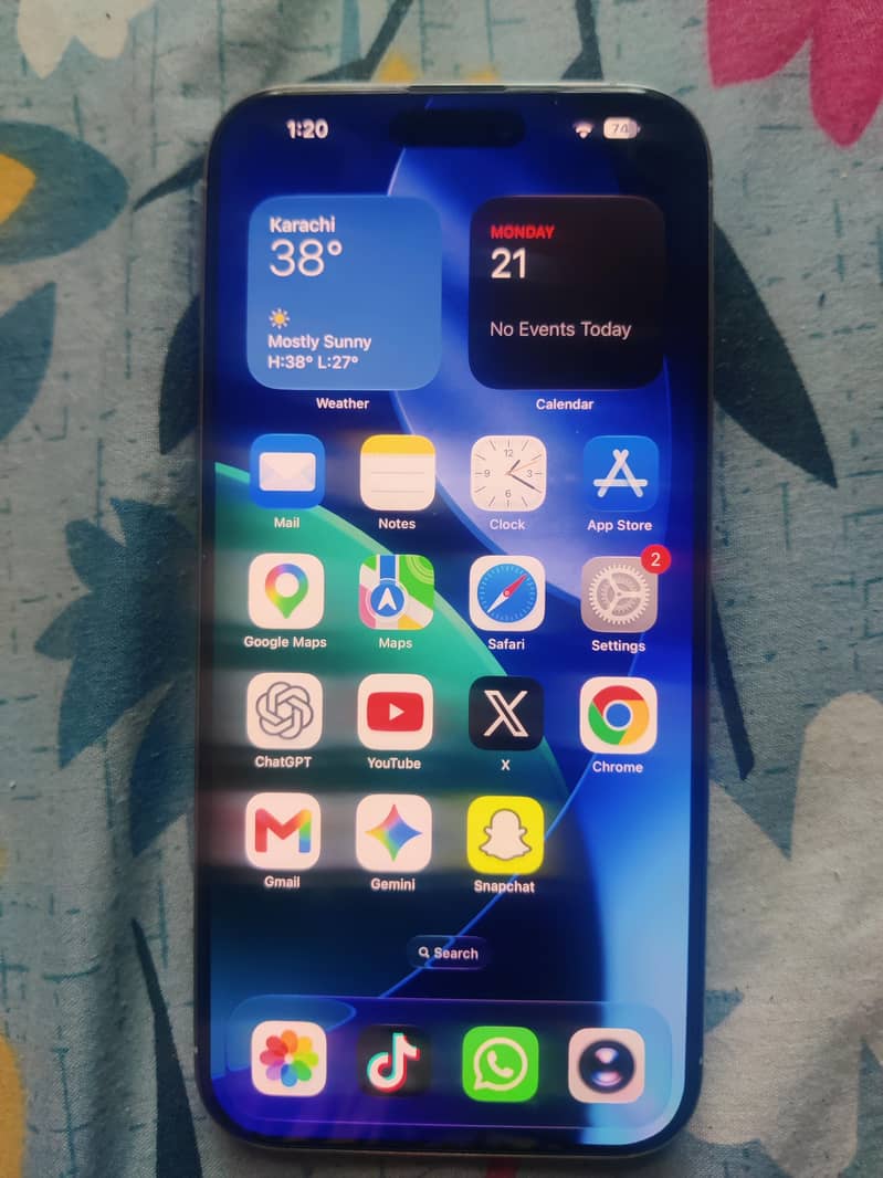 Apple iPhone 16 Pro Max 7