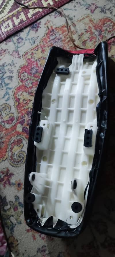 CD/70T seat