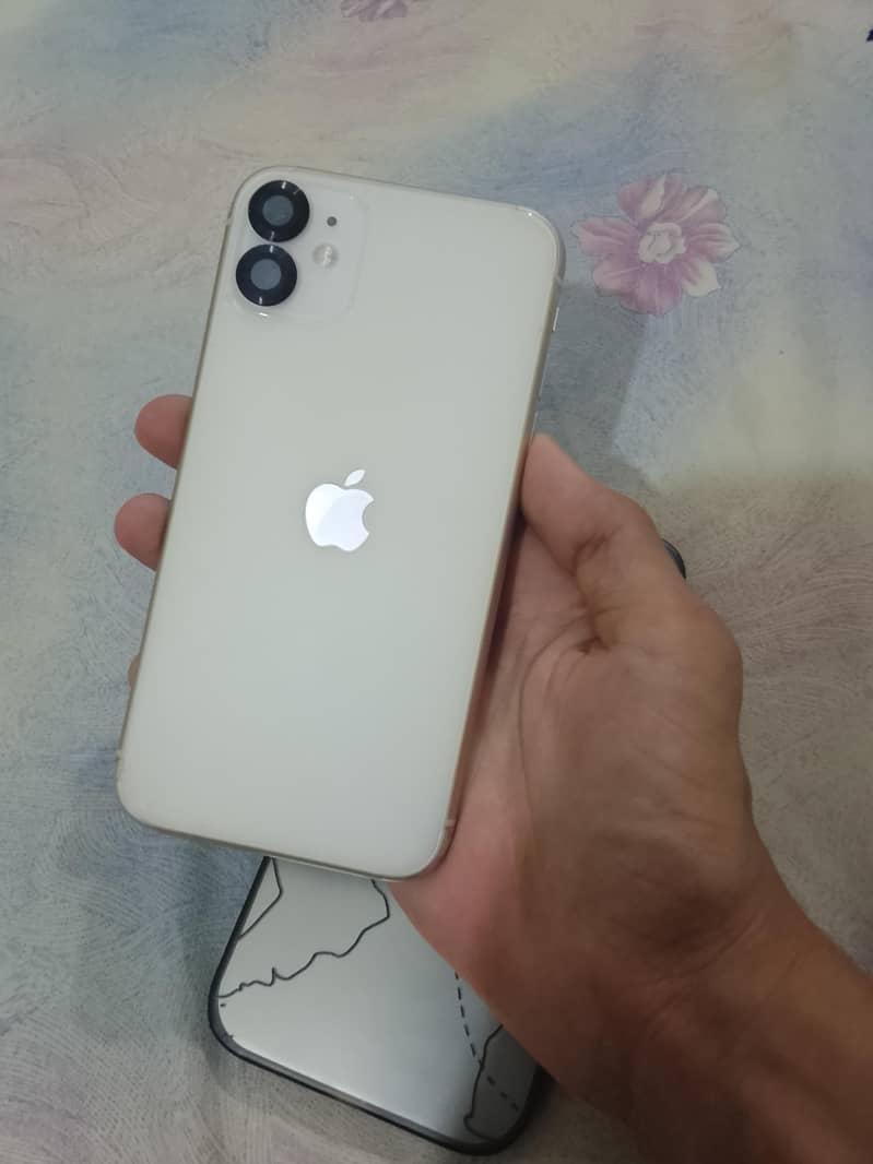 Apple iPhone 11 1