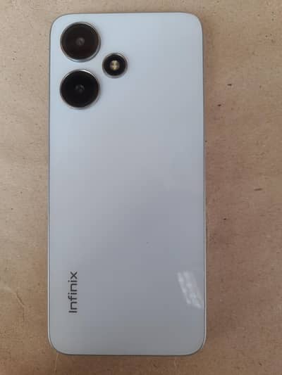 Infinix Hot 30 Play