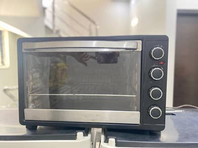Westpoint oven used in good condition working
