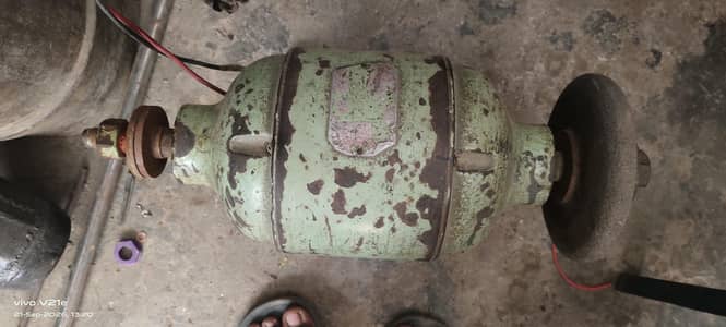 Old Heavy Duty Double Side Bench Grinder