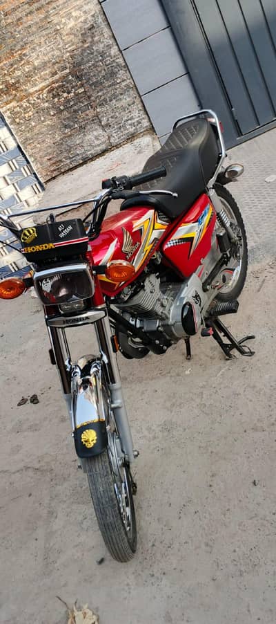 Honda 125 2025 urgent sale lush condition genuine