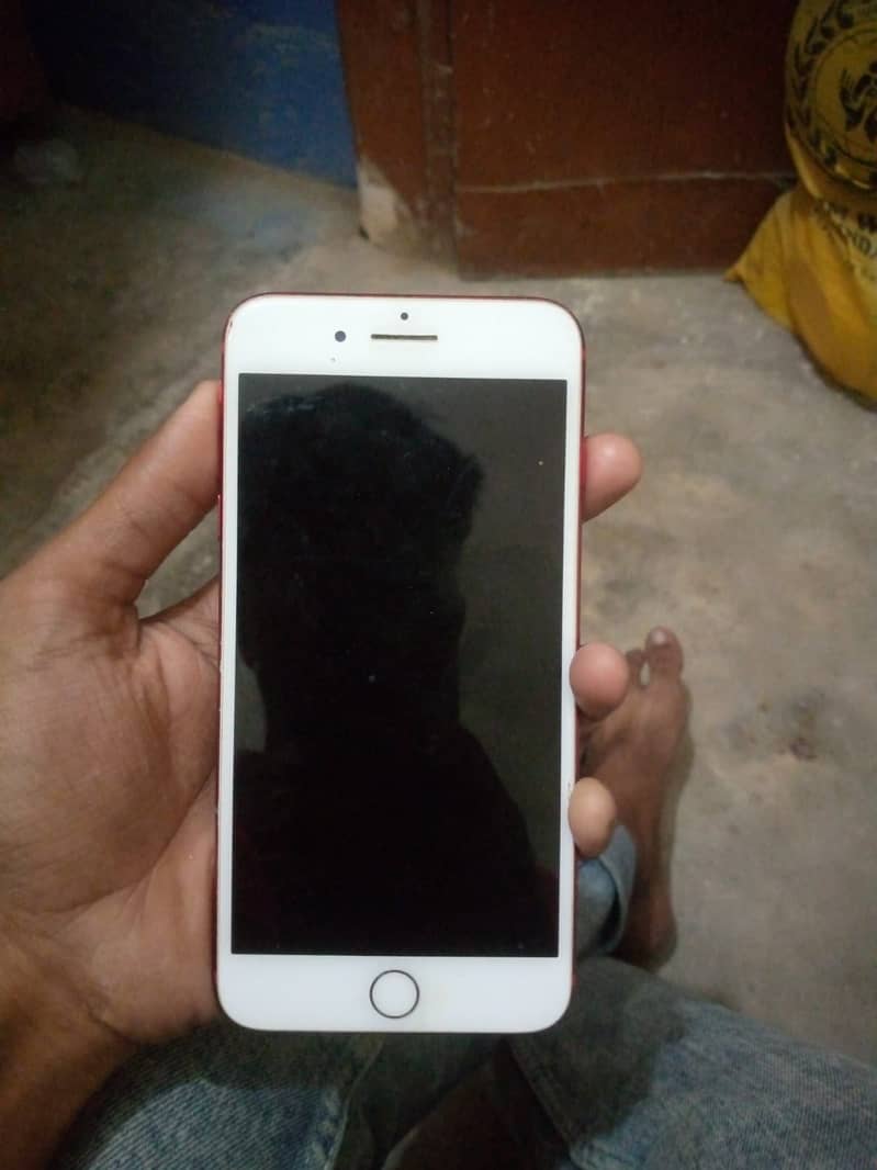 Apple iPhone 7 Plus 1