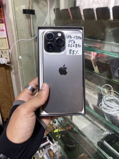 Apple iPhone 13 Pro
