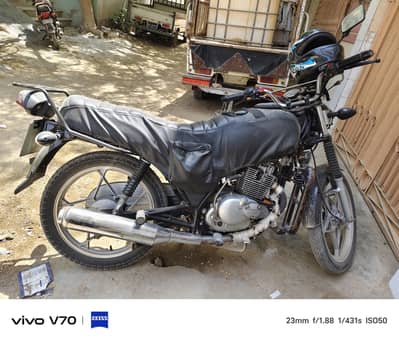 SUZUKI 150
