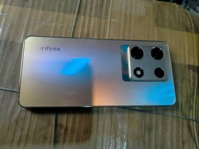 Infinix Note 30 Pro