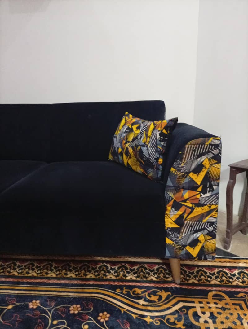 3-Seater Sofa 1