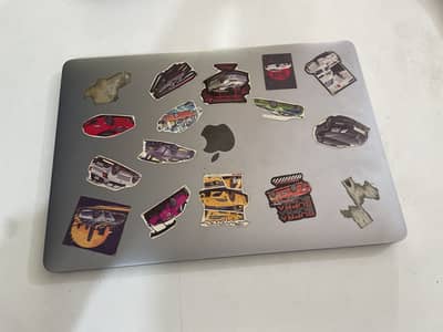Macbook pro 2017 16/256