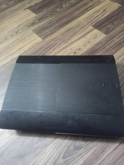 ps3 with 6 CD,s