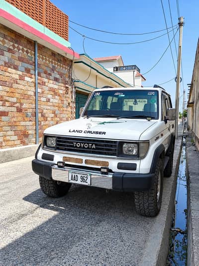 Toyota Land Cruiser 1995