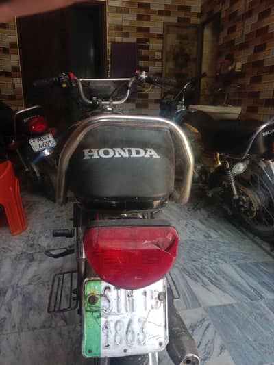 used bike all ok changrare ka masla bas