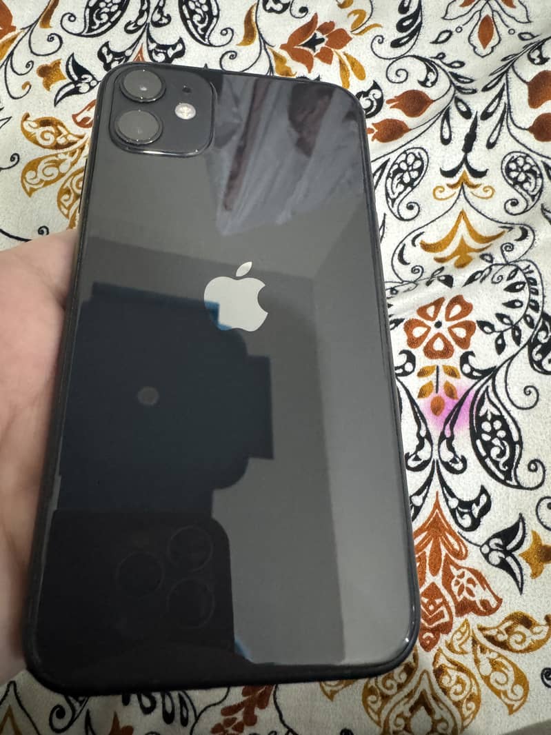 Apple iPhone 11 0