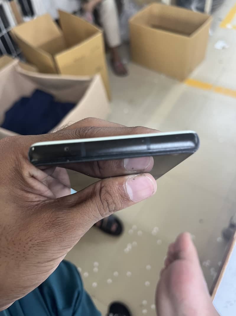 Google Pixel 6a 5