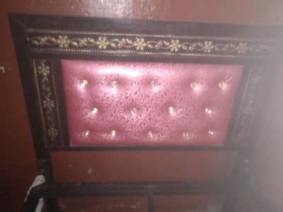 2 pice single bed for seal