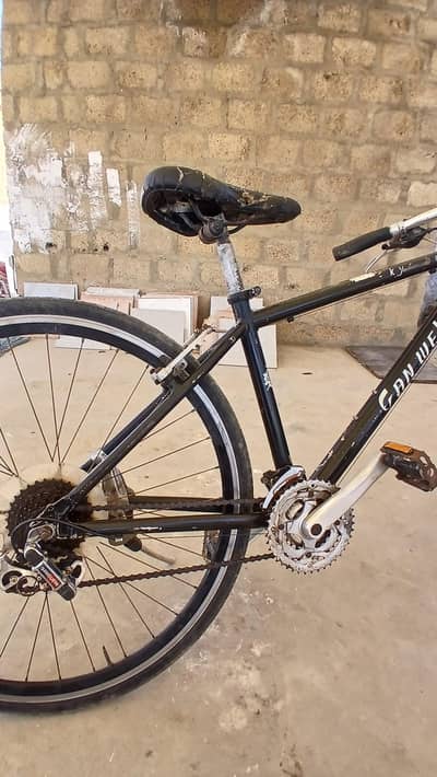 Bicycle in Excellent Condition for Sale - Very Good Condition