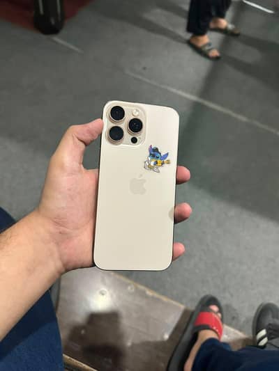 Apple iPhone 16 Pro Max