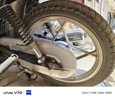 SUZUKI 150 BIKE alloy rims