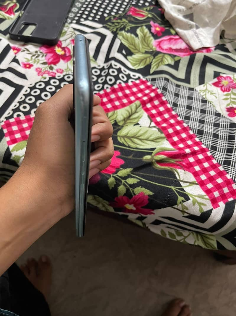 OPPO A76 2
