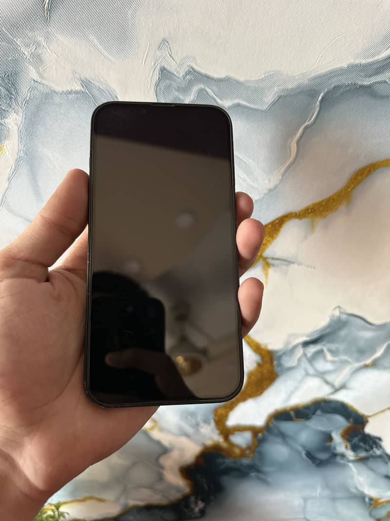 Apple iPhone 14 1
