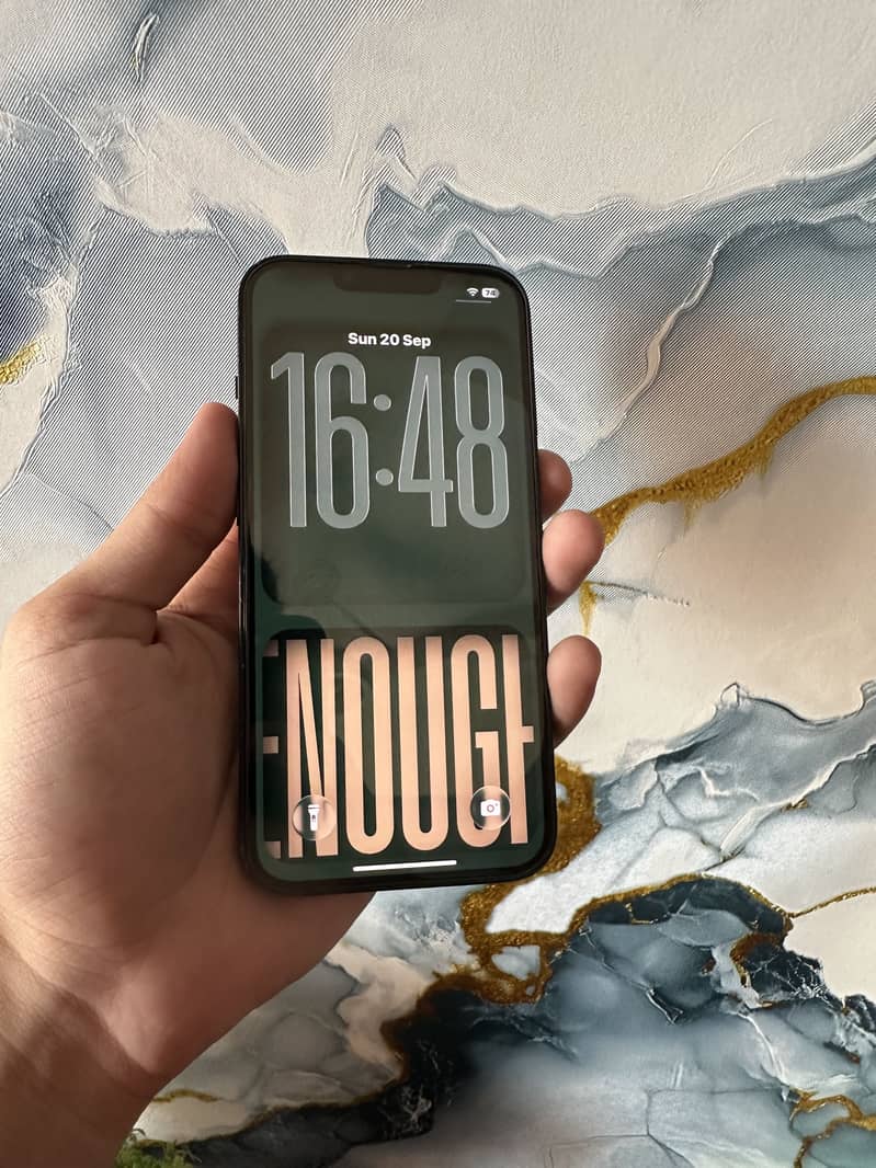 Apple iPhone 14 2