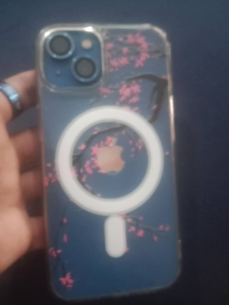 Apple iPhone 13 0