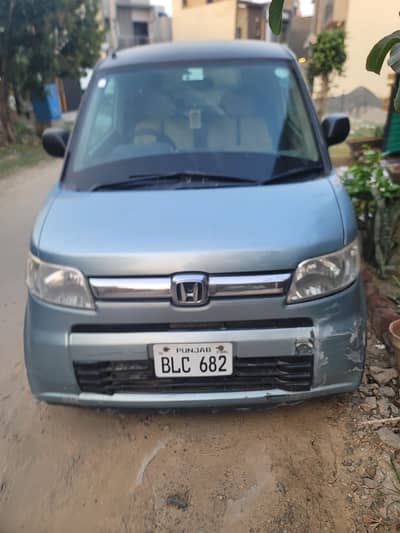Honda Zest 2009