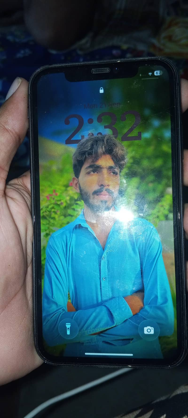 Apple iPhone 11 4