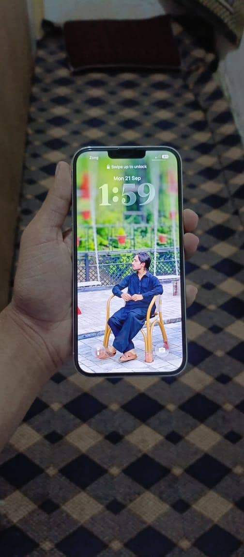 Apple iPhone 13 Pro Max 2