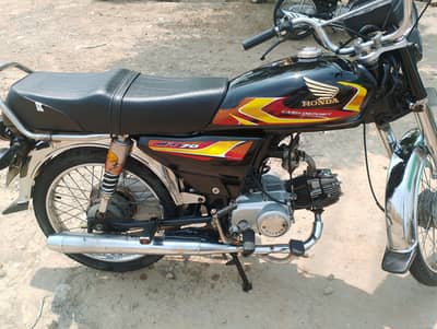 United Bike sale with double Saman