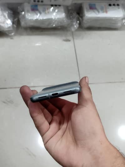 Google Pixel 8