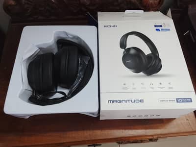 Unused Ronin Wireless Headphones