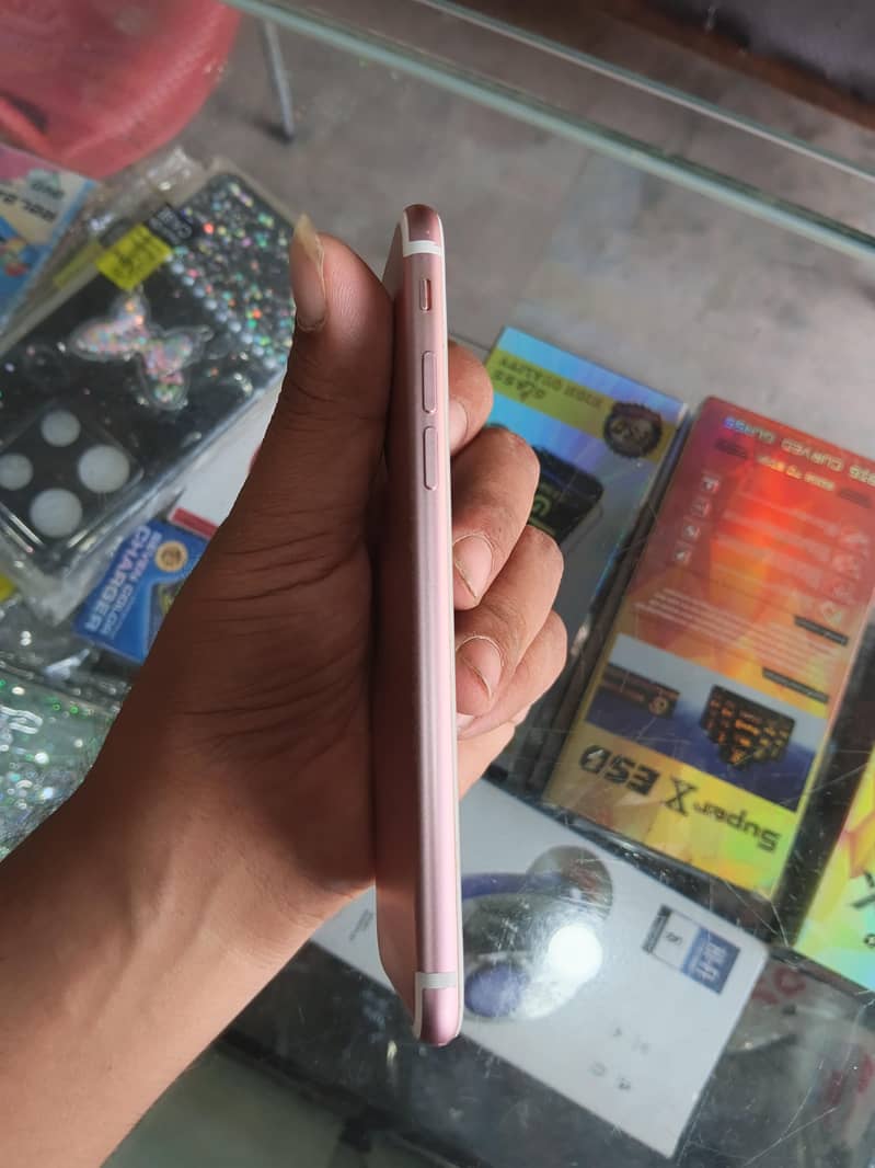 iphone 7 4