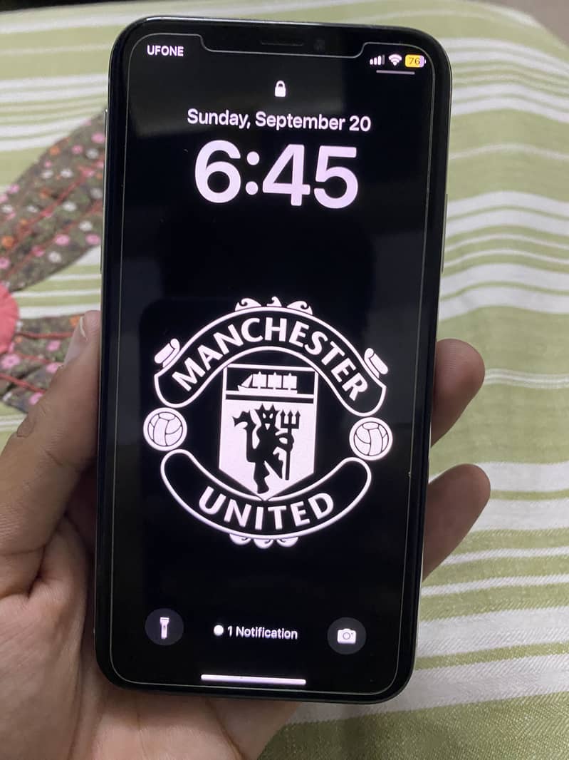 Apple iPhone X 2