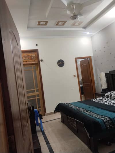 Ghouri town pH 4c2 Duble Story House For Rent water Tanker electrity Available