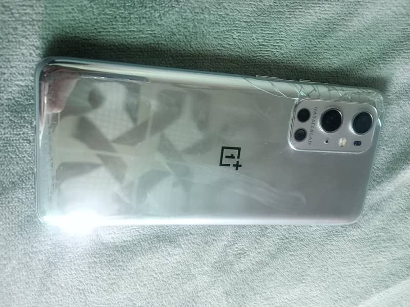 One Plus 9 Pro 0