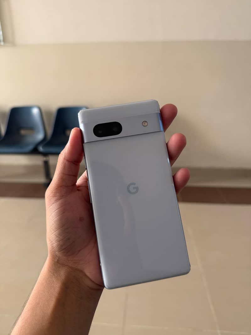 Google Pixel 7a 1