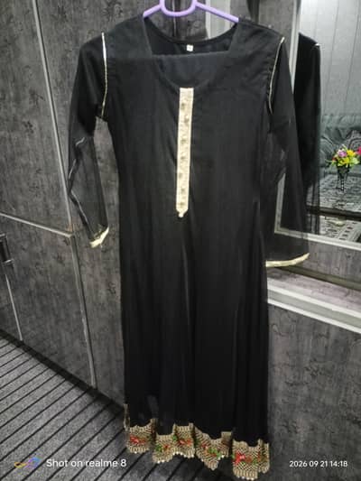 each dresses RS 1500 sale (03334616060) just use 01 to 02