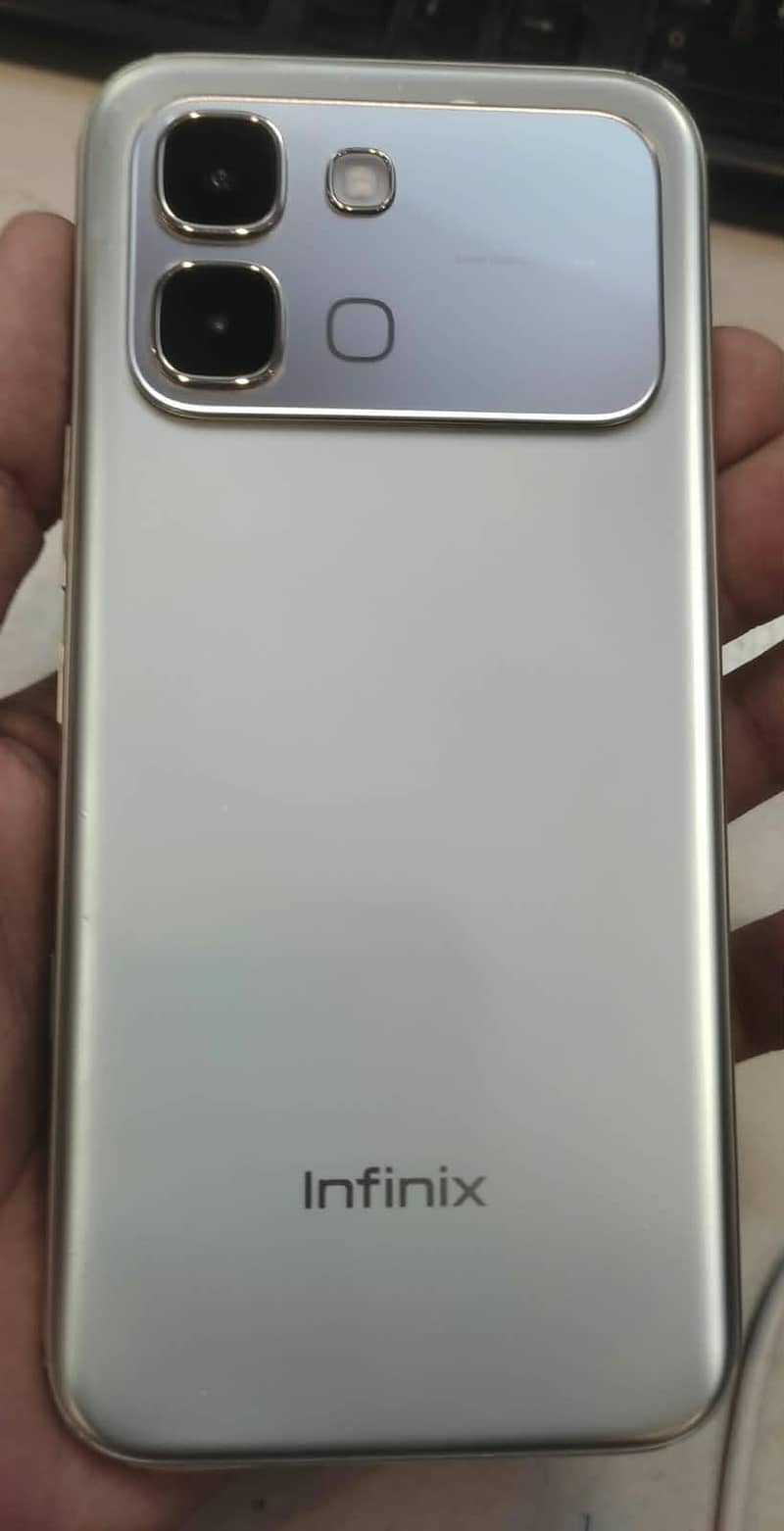 Infinix Note edge 1