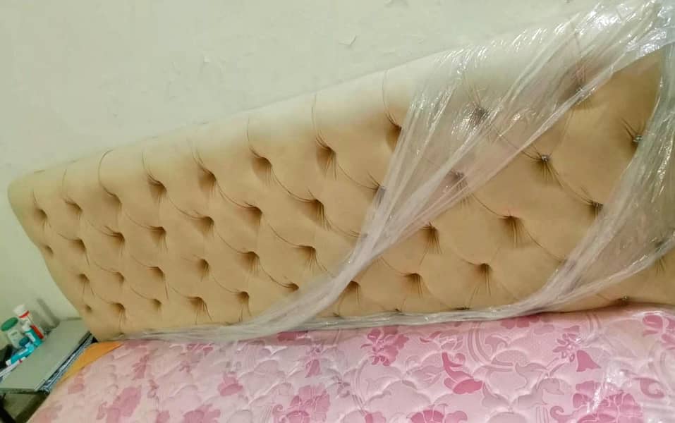 King Size Bed 8