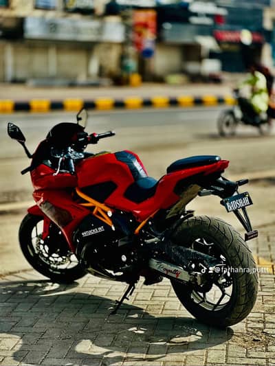 Sports bike